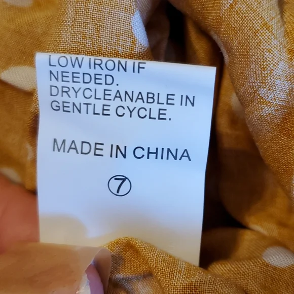 Kara and Kate halter neckline elastic waist maxi dress gold, white polka dots L - Picture 5 of 7